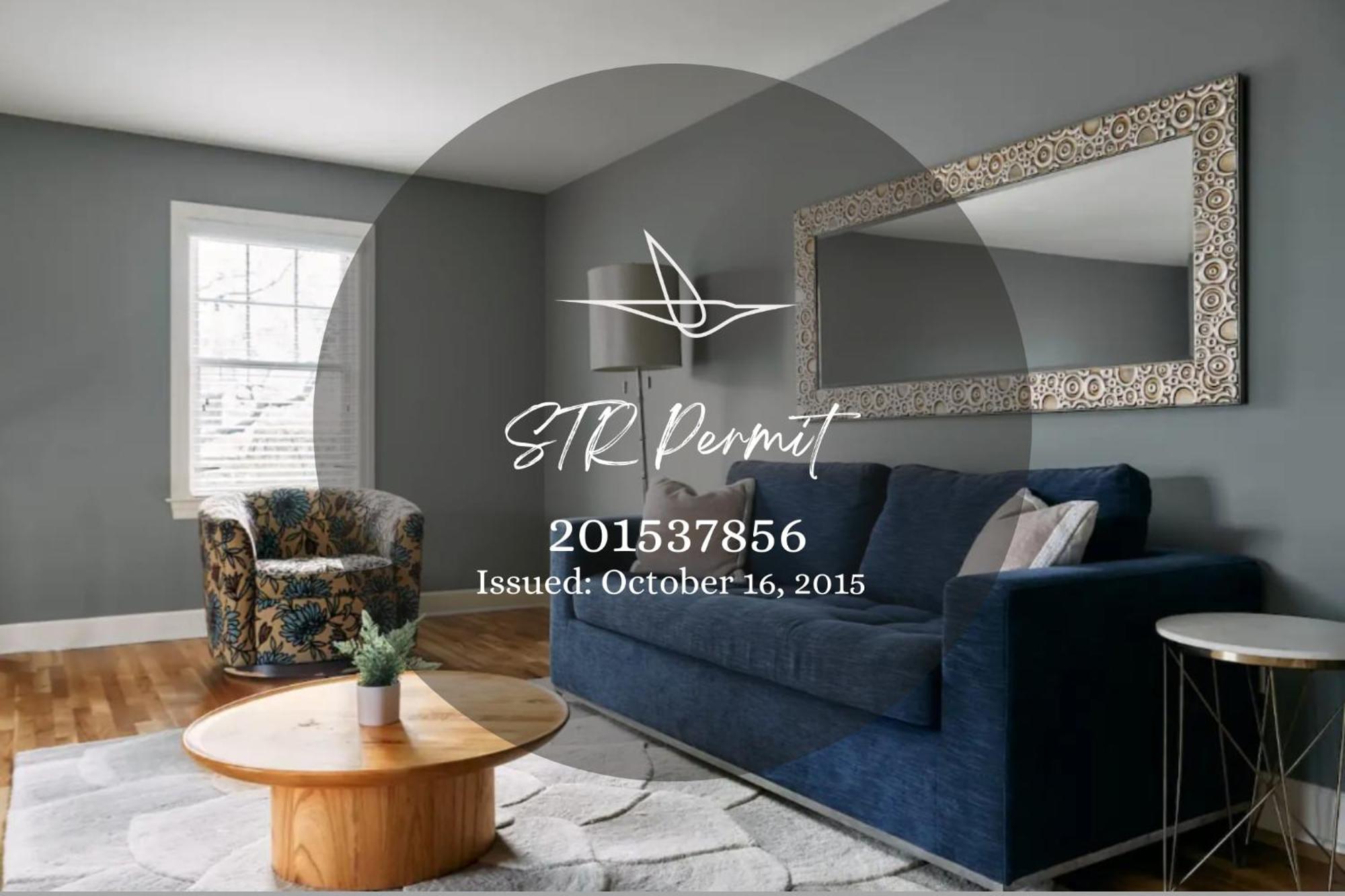 The Commodore - Stunning Vandy Home, Walk To It